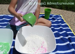 Children's Craft Idea: DIY Moon Sand