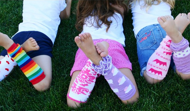 КИД герл барефут. Девочки 10 лет foot Socks. Kids feet Socks. Девочки 7 лет foot Socks.