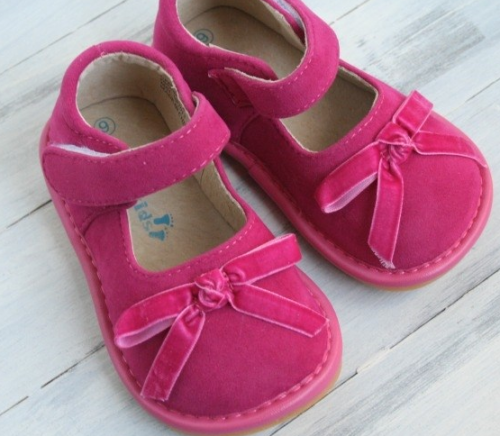 squeaky slippers for toddlers