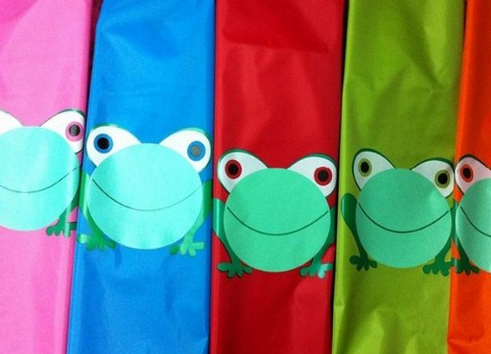 frog apron