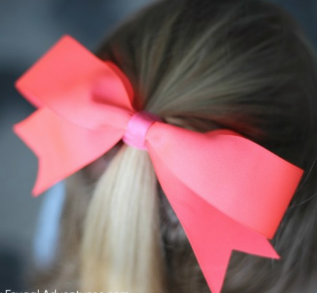 DIY cheer bow holder for your cheer bag! 